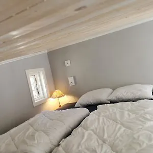 https://lilla-stugan.gothenburg-hotel.com